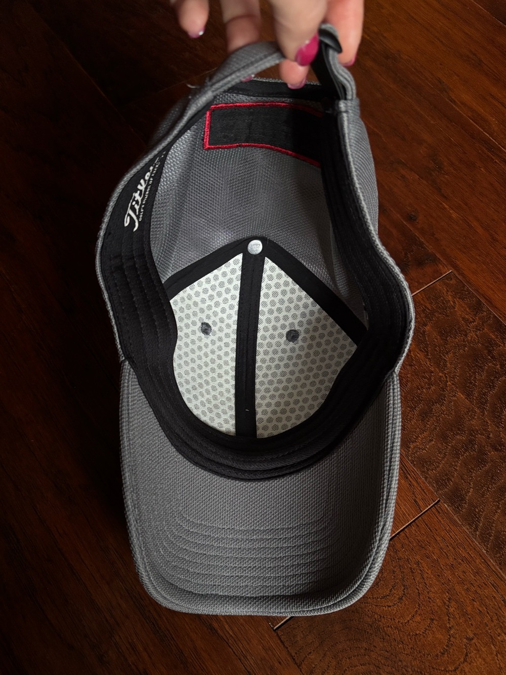 Titleist Tour Sports Mesh Stretch Fit Golf Hat Charcoal Gray - Picture 4 of 10